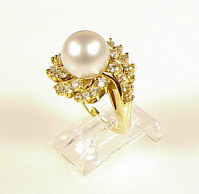 Mikimoto 10.5mm South Sea Pearl Diamond 18K Gold Ring