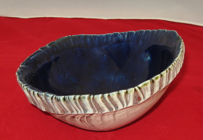 Scalopped Bowl by Bengt Berglund for Gustavsberg