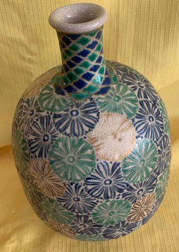 Master Japanese Kyoto vase