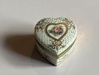 Lovely Japanese nippon Noritake box with jewels