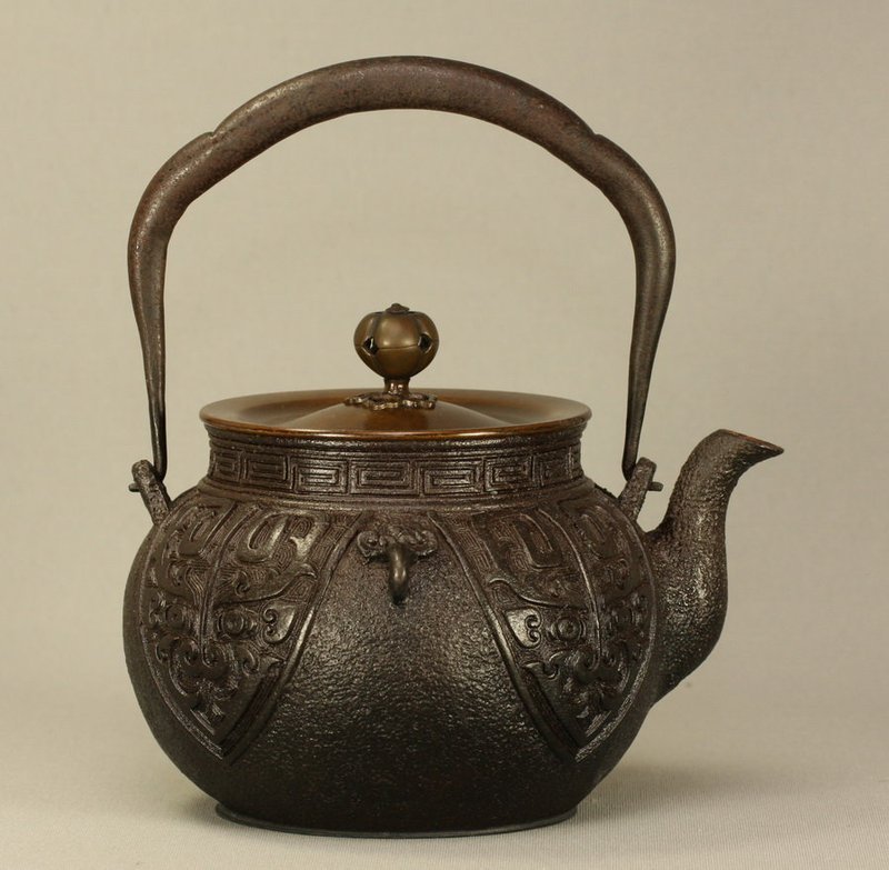 Japanese Tetsubin Iron Teapot Kettle