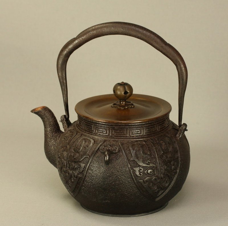 Japanese Tetsubin Iron Teapot Kettle