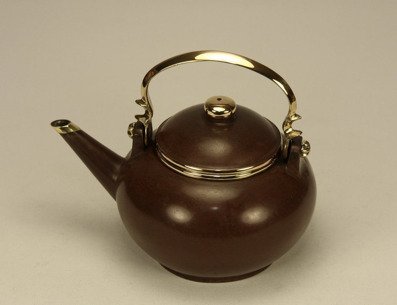 Chinese Yixing Teapot GONGEK Marked &amp; Signed