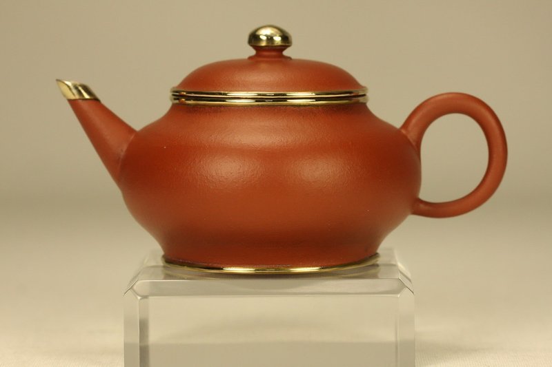 Superb Chinese Yixing Teapot MENGCHEN &amp; Signed