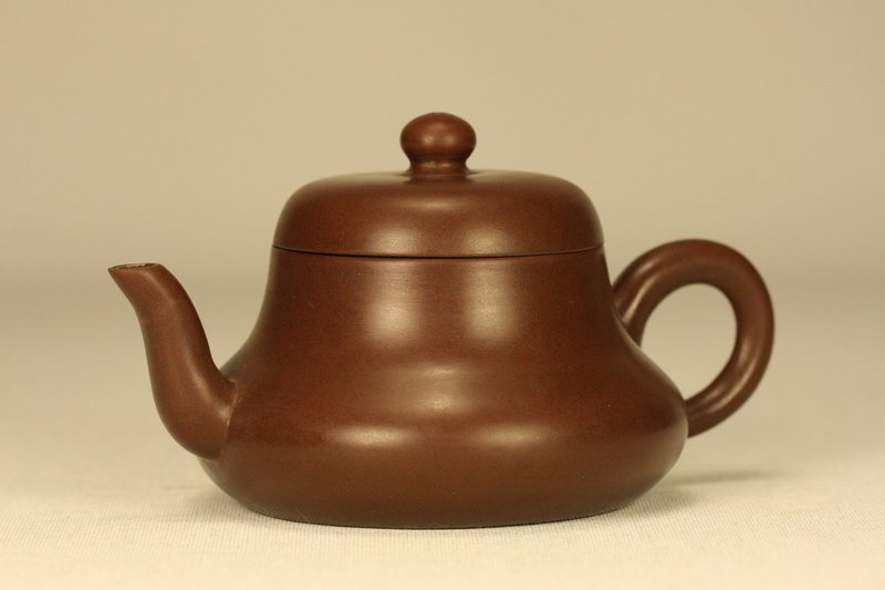 Superb Chinese Yixing Teapot Bell Shaped &amp; Signed