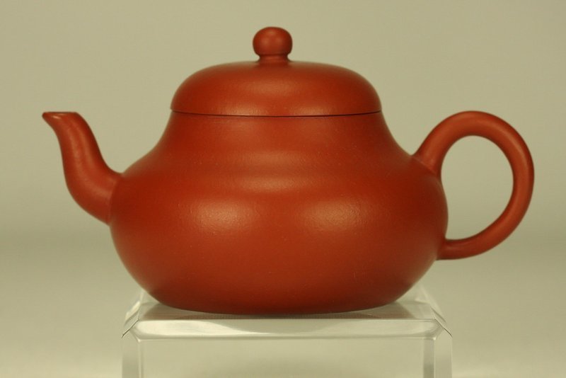 Superb Chinese Yixing Teapot MENGCHEN Marked &amp; Signed