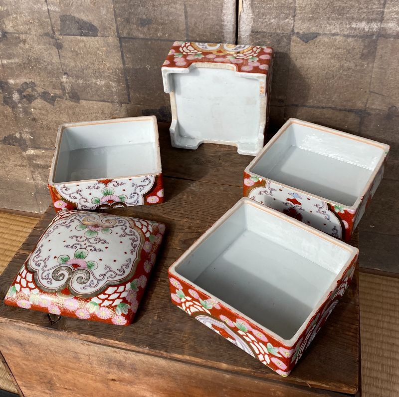 Antique Japanese Imari Ceramic Jubako Bento Box