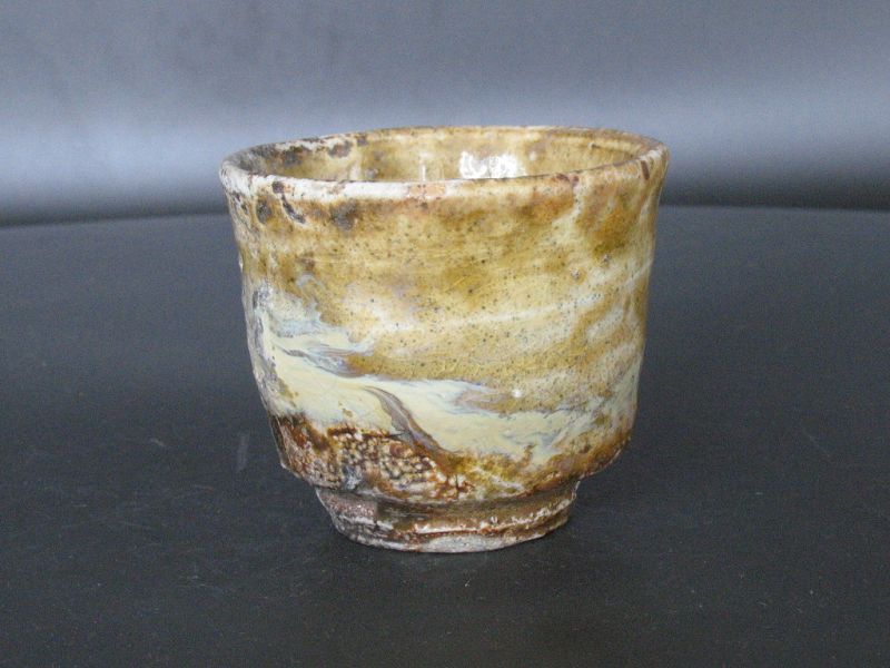 Madara Karatsu &quot;Yohen&quot; sake cup by Dohei Fujinoki popular artist