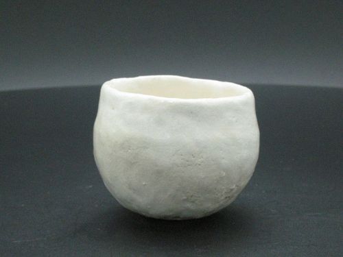 White raku guinomi sake cup by the Great master Sadamitsu Sugimoto