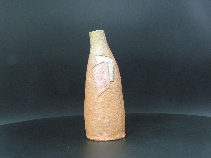 Pictured Shigaraki bottle (vase) by great master Sadamitsu Sugimo