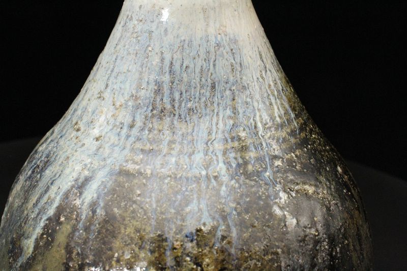 Chosen-karatsu Vase with gold trimming by Dohei Fujinoki