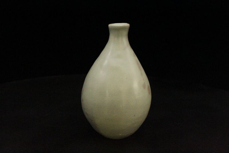 Celadon &quot;Tokkuri&quot; sake bottle by great master Sadamitsu Sugimoto