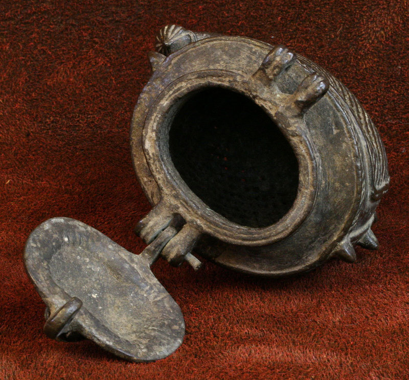 18th Century Bronze Indian Mango Purse