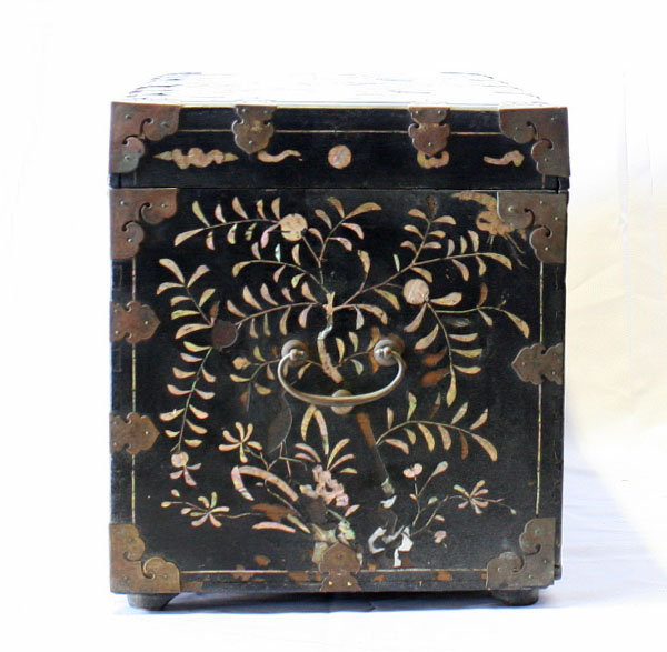 Large Black-Lacquered Mother-of-Pearl Box