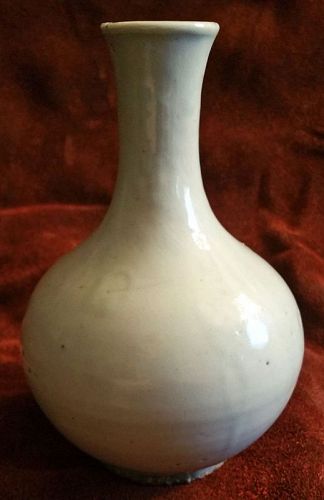 19th Century Korean White Porcelain Bottle of Fine Color and Form