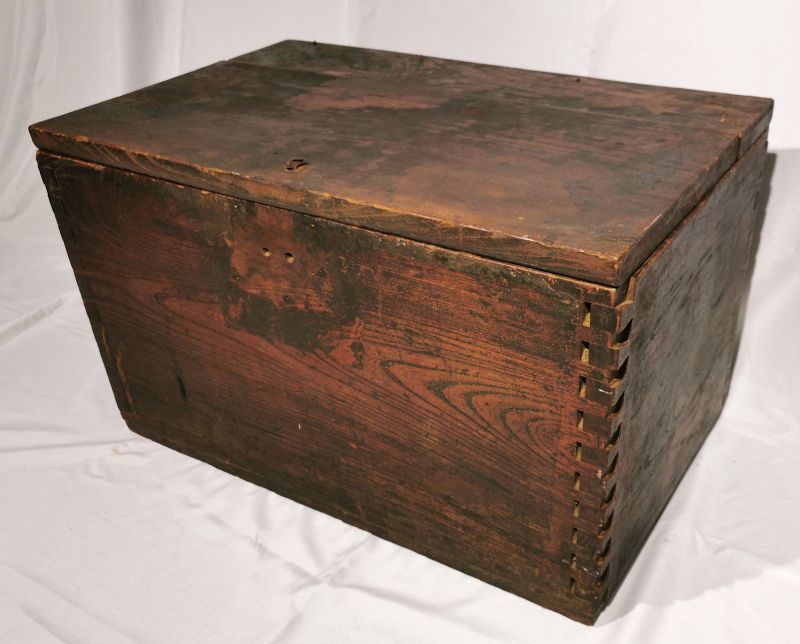 Very Rare 18th Century Coin Chest, Zelkova Wood on all six sides