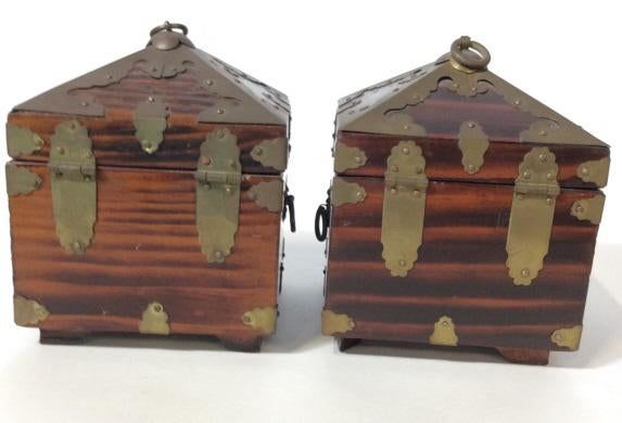 Rare Pair of Boxes for Scholar's Seals with Lovely Wood Grain