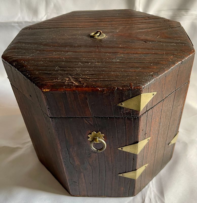 Rare and Beautiful Korean Hat Box made entirely of Fine Paulownia Wood