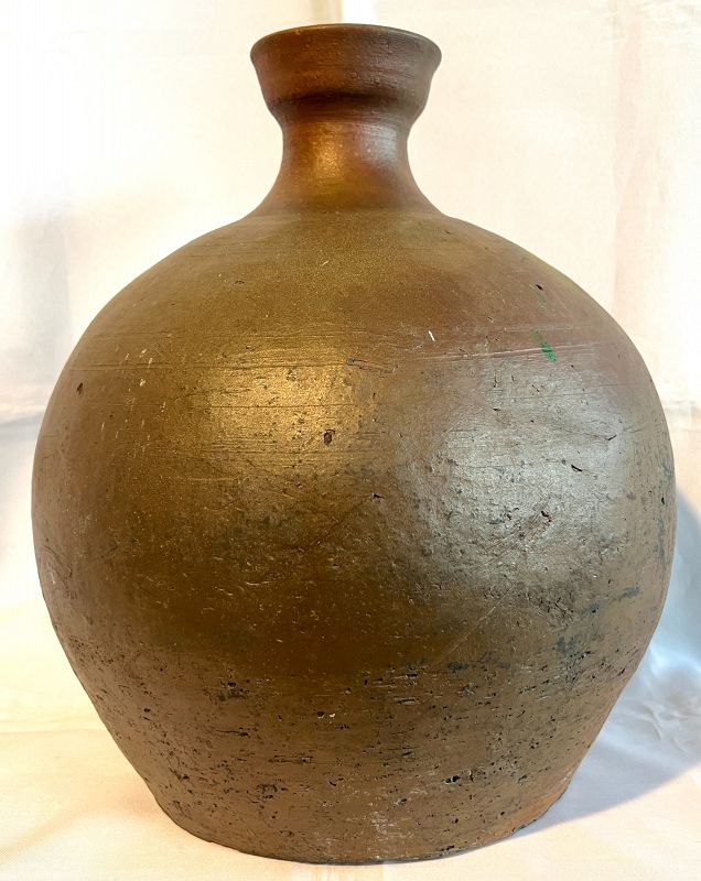 Large Jeju Island Antique Onggi Bottle with Stunning Color and Surface