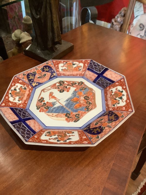 Japanese Taisho Period Octagon Shaped Charger 12”