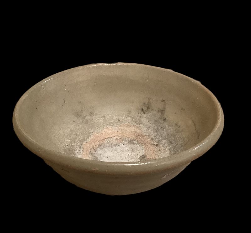 Chinese Yuan Dynasty 1271-1368,  Celadon Bowl
