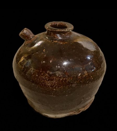Chinese Tang Dynasty Brown Glazed Wine Ewer