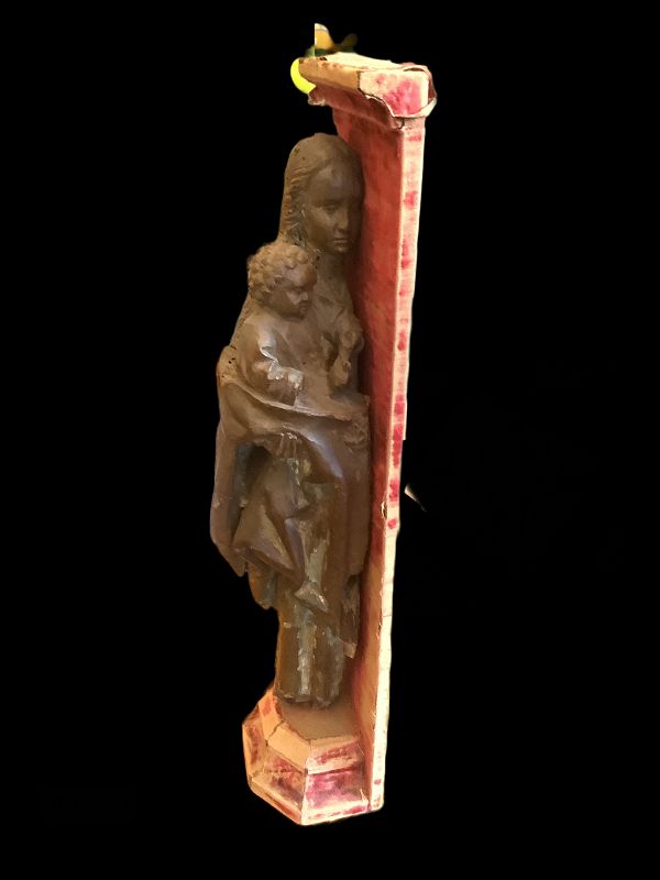 ENLISH LATE GOTHIC PERIOD, MADONNA SCULPTURE IN CARVED WOOD 18”