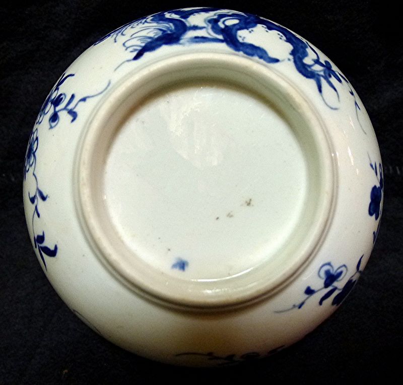 Dr. Wall Worcester Porcelain Prunus Root Bowl  c1758