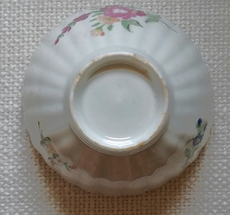 A Liverpool Porcelain Tea Bowl and Saucer c1780