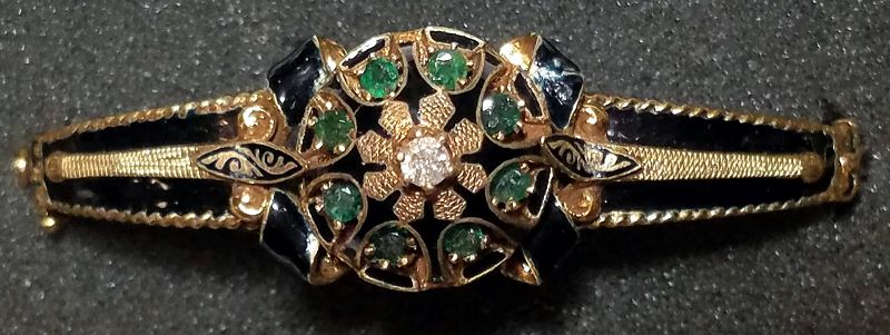 Gold and Emerald Bangle Bracelet c1910