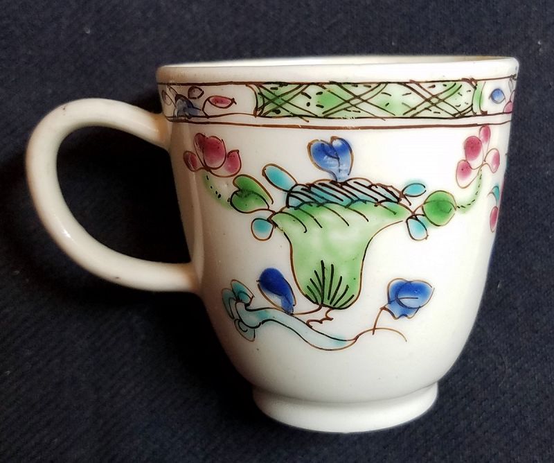 Rare Famille Verte Bow Porcelain Coffee Cup c1754