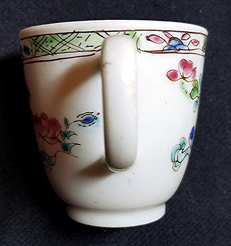 Rare Famille Verte Bow Porcelain Coffee Cup c1754