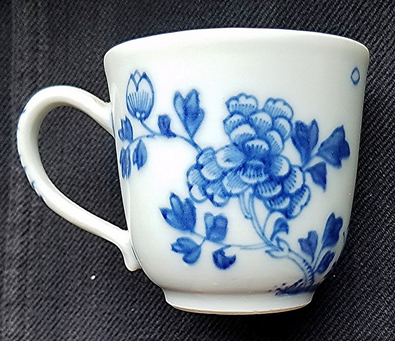 A Fine 18th Century Porcelain Coffee Cup