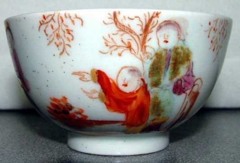 Fine English Porcelain Lowestoft Tea Bowl; C 1775