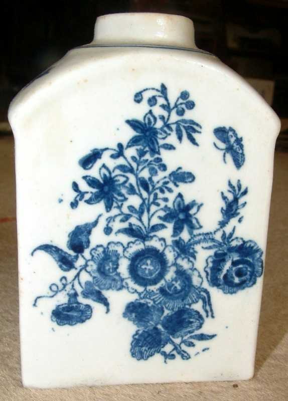 Lovely Lowestoft Tea Caddy (Canister); c 1775