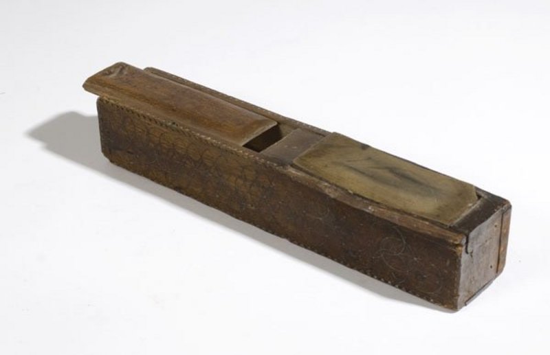 Rare Shaving Box,  18th Century American