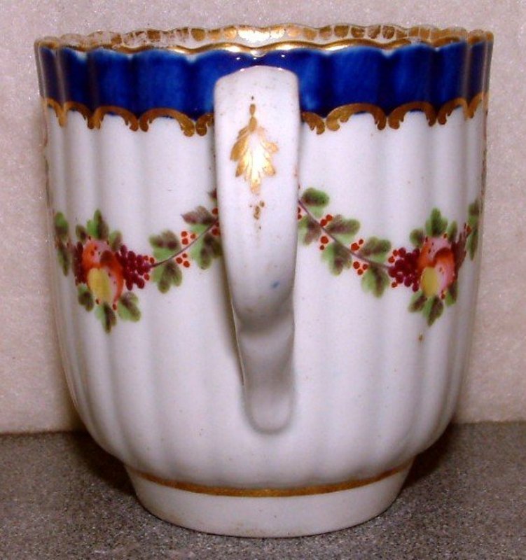 Uncommon Dr. Wall 18th Century Worcester Cup  c 1775