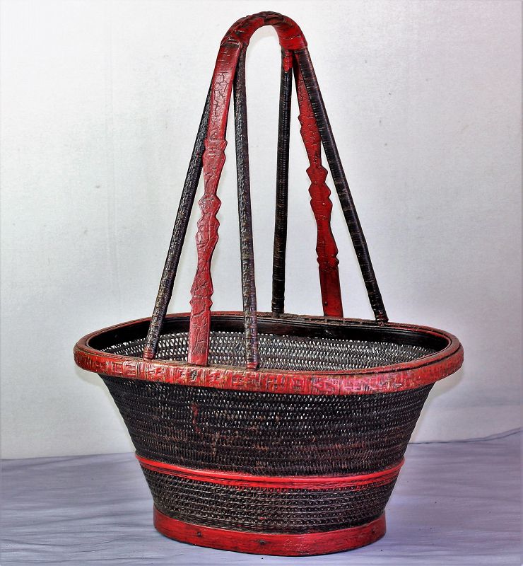 Chinese Bridal Red Lacquered Bamboo Basket with handle