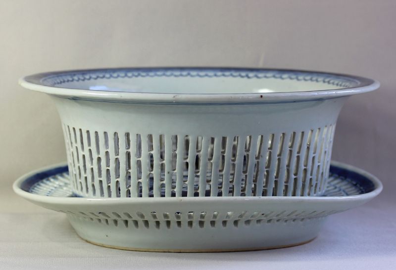 Chinese Export Canton Blue &amp; White Porcelain Basket &amp; Under Tray