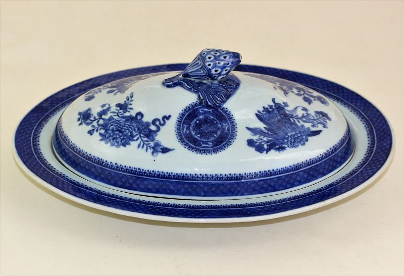 Chinese Export Fitzhugh Blue & white Porcelain Covered Serving Dish