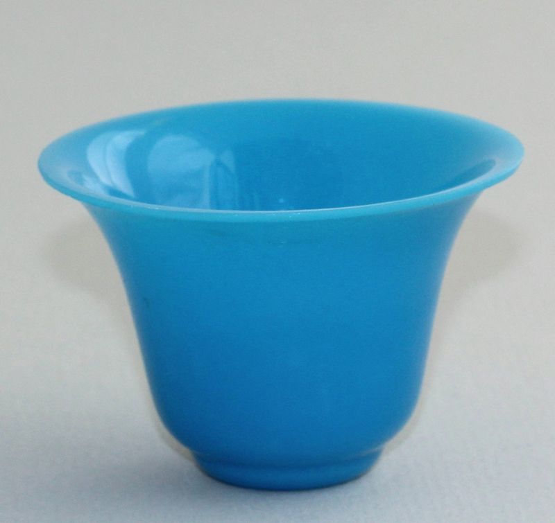 Chinese Turquoise color Peking Glass Cup, 19th C.