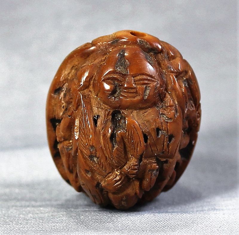 Chinese carved Walnut Bead