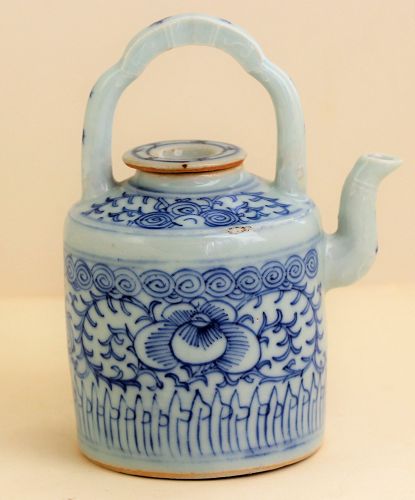 Chinese Blue and White Porcelain Tea pot