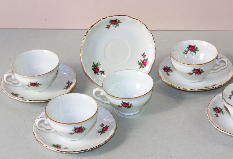 8 Czechoslovakia EPIAG Porcelain Demitasse cups &amp; saucers