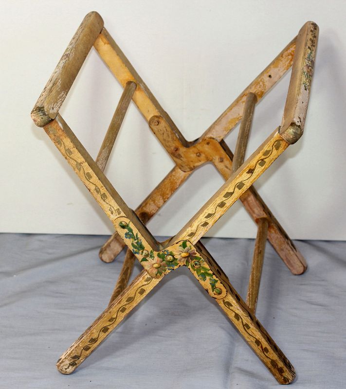 Painted Folding Wood Stand for tray