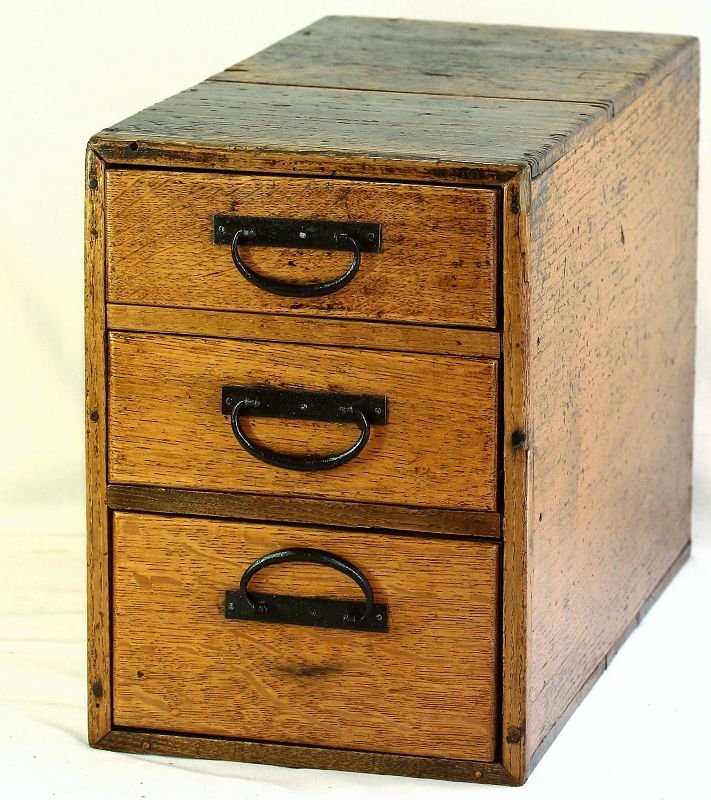 Japanese wooden Merchant Box with 3 drawers