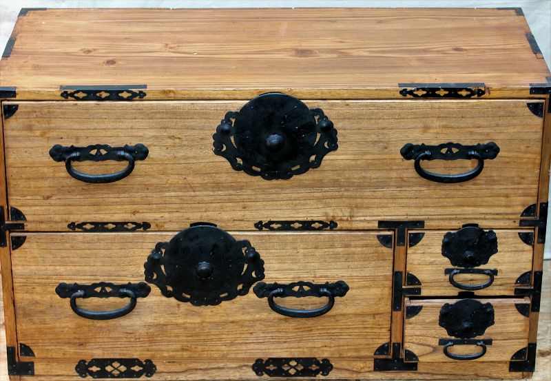 Japanese Tansu, 2 section Kiri &amp; Cedar chest, Black Iron Hardware