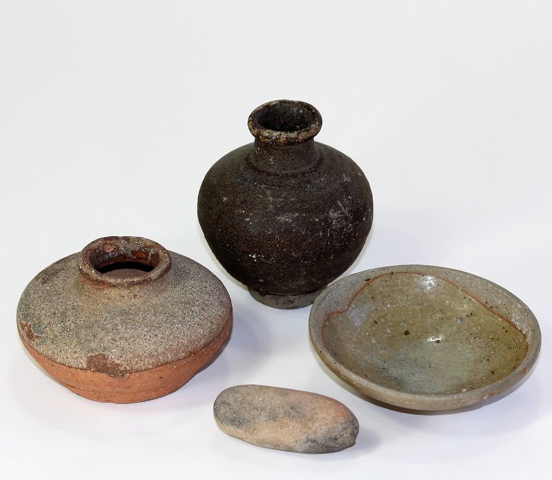 Black Song Pottery Artifacts, 4 pieces