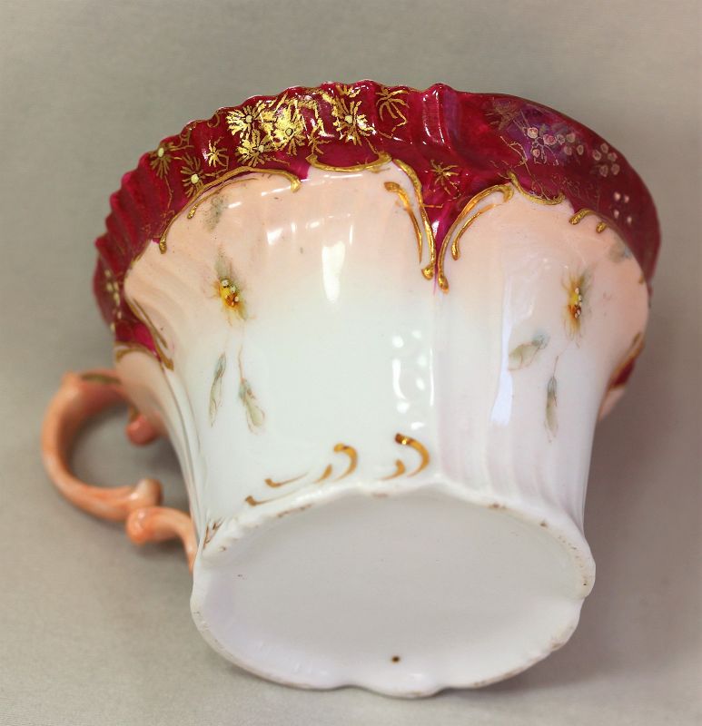 European Porcelain Mustache Cup