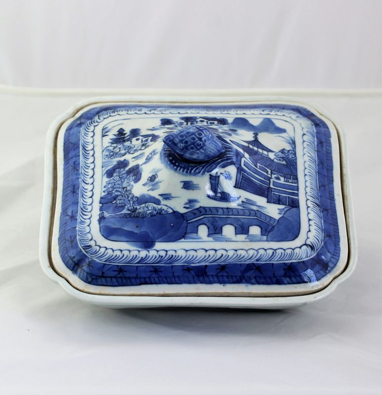 Chinese Export Canton Blue & White Porcelain Serving Tureen, 19th C.
